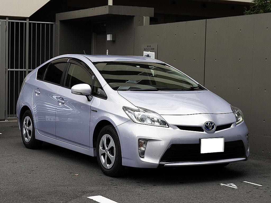 ★売切り★H21年プリウスS 車検令和2年9月まで！ ナビ！レザー調シートカバー！ クリアランスソナー！ 内外装綺麗 ETC 走行中TV視聴可能！ 2025年最新プリウス(Prius)の中古車・新車一覧 - 高品質な選択肢をお